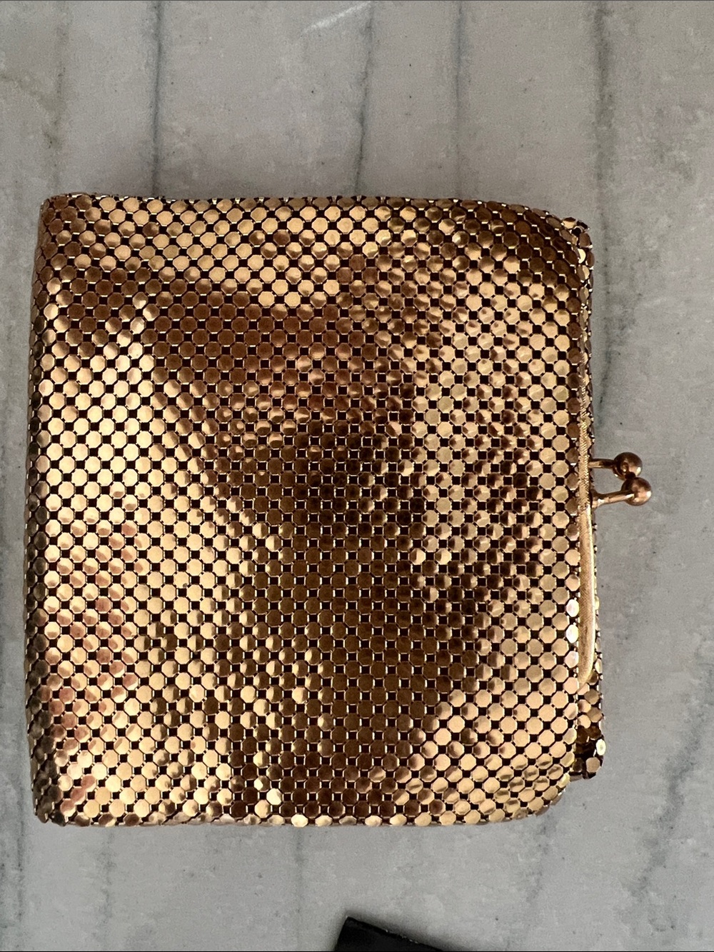 Vintage 1969 Oroton Metallic Gold Mesh Wallet with Coin Space - Picture 2 of 14